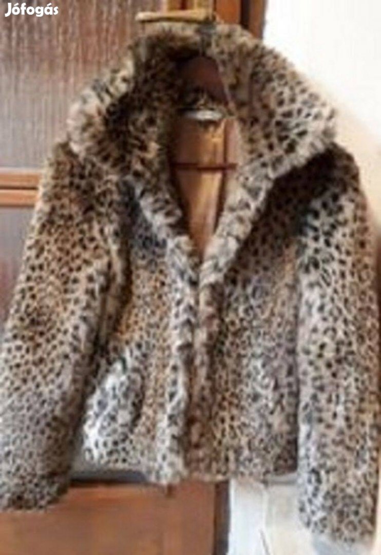 Red herring clearance leopard coat