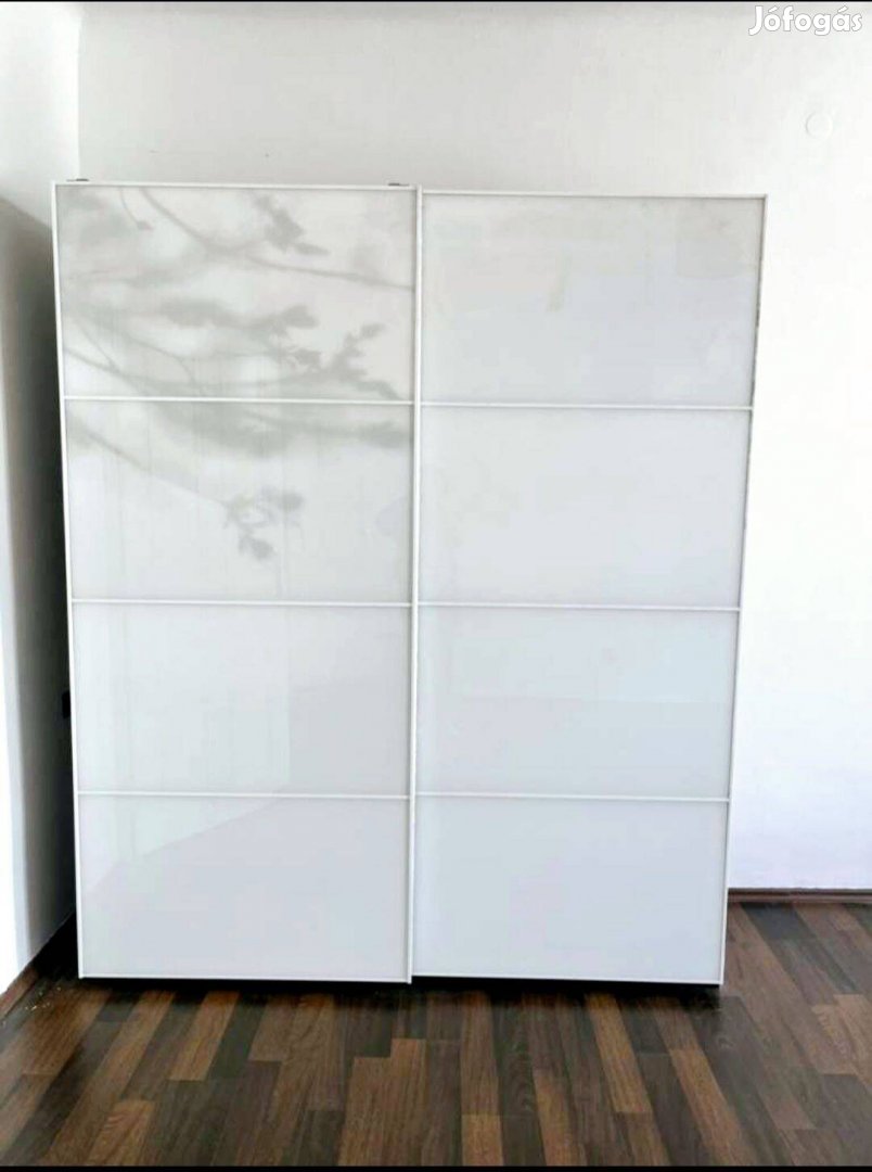 Újszerű állapotban lévő Ikea tolóajtó pár 200x236 cm