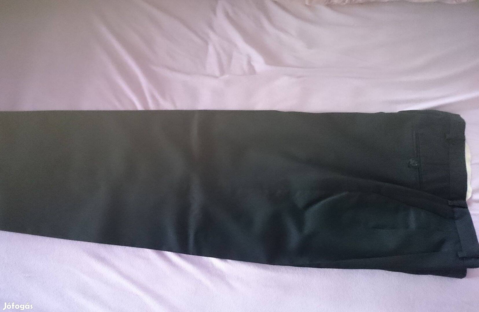 Újszerű fekete színű alkalmi nadrág, öltöny nadrág, 45% gyapjú
