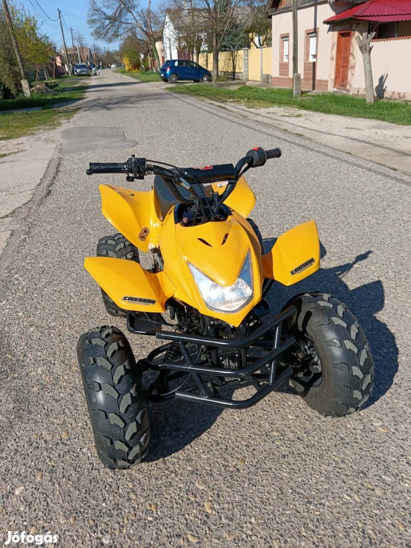 Újszerű gyerek Quad !