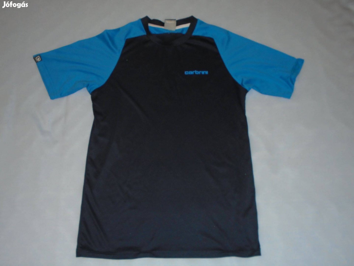 Újszerű kék S méretű póló (méret S)