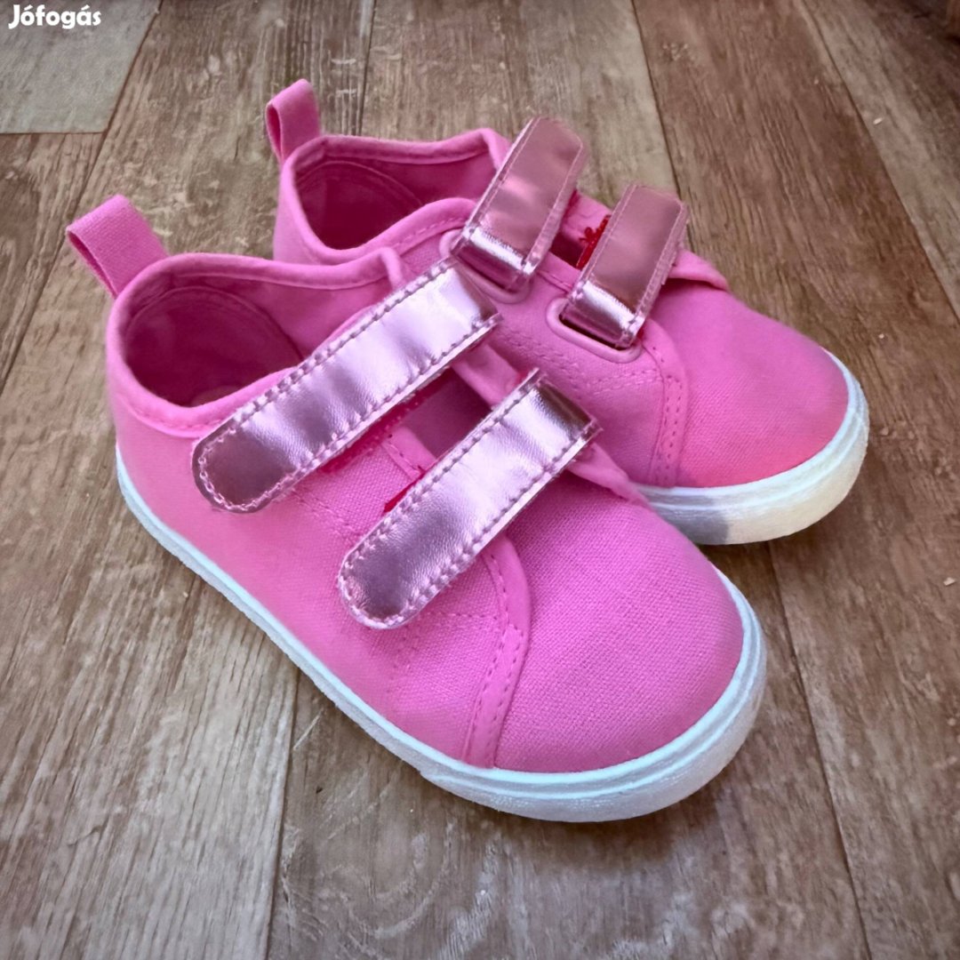 Újszerű kislány tornacipő 25