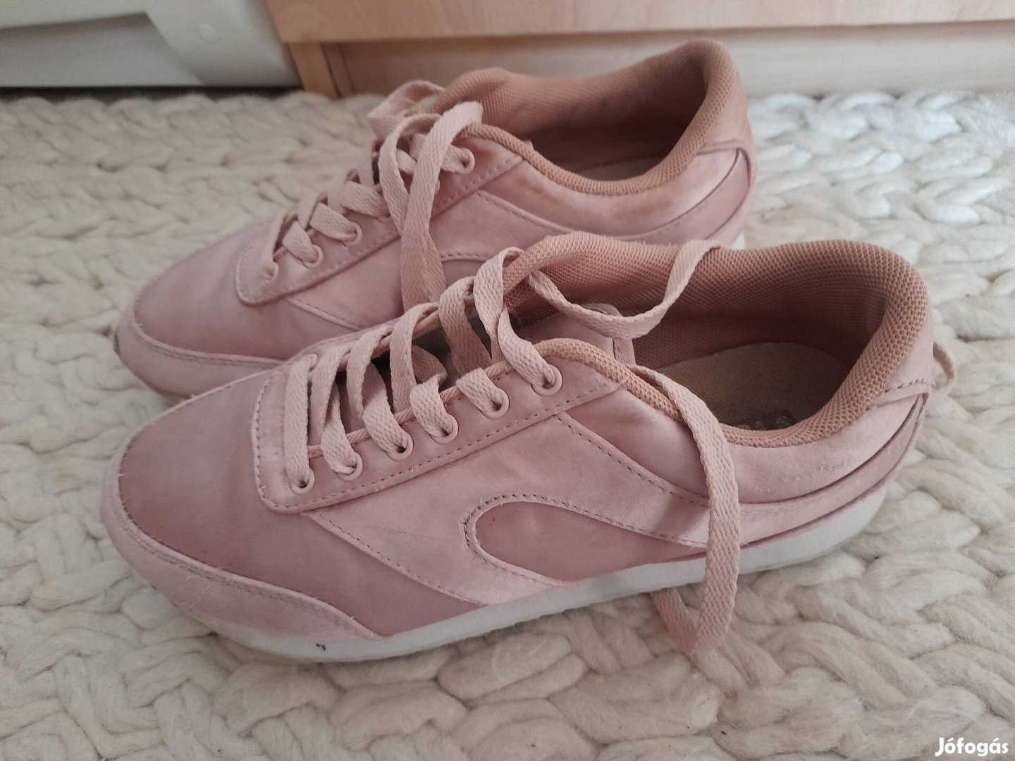 Újszerű nyári puder rózsaszín sneaker sportcipő H&M 