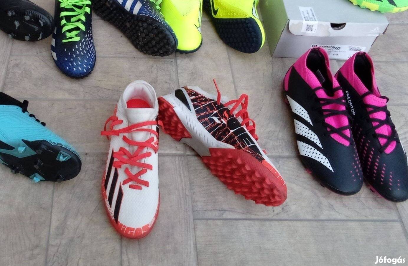 Újszerű stoplis focicipő futball foci cipő műfüves 38 2/3 Adidas