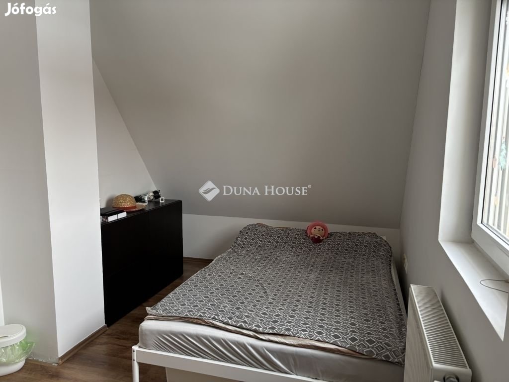 Üllői 65 nm-es ház eladó