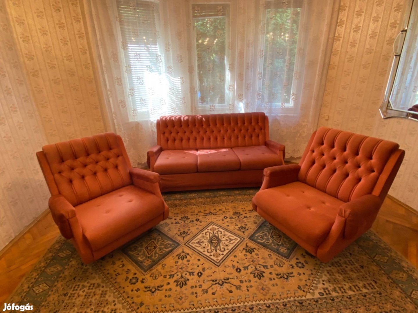Ülőgarnitúra 3-1-1, ágyazható kanapé két fotellel