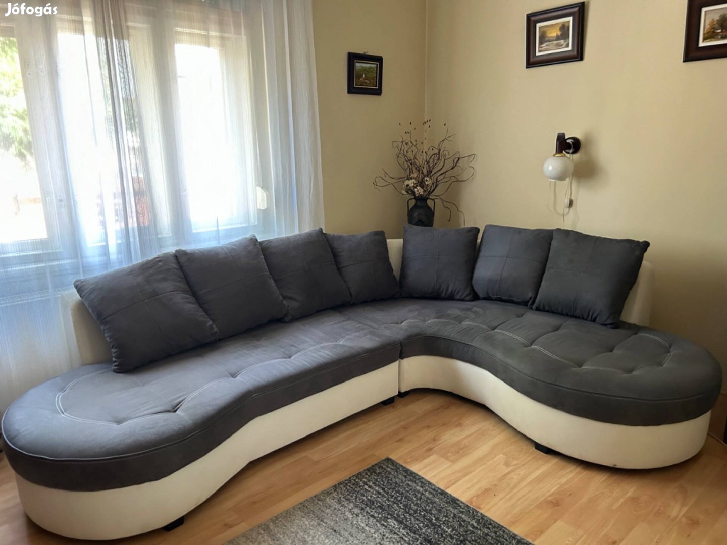 Ülőgarnitúra, L alakú 285 x 225 méretű kanapé