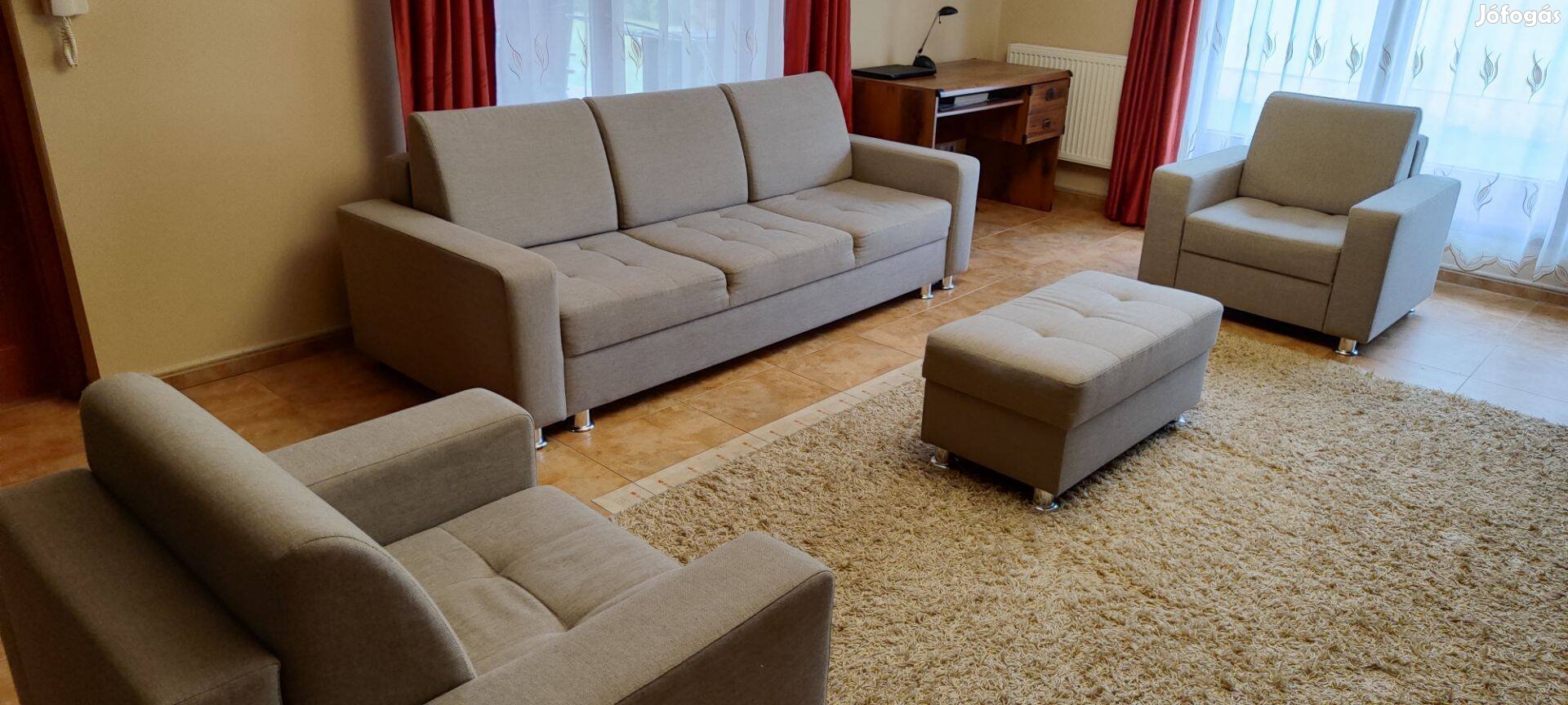 Ülőgarnitúra eladó