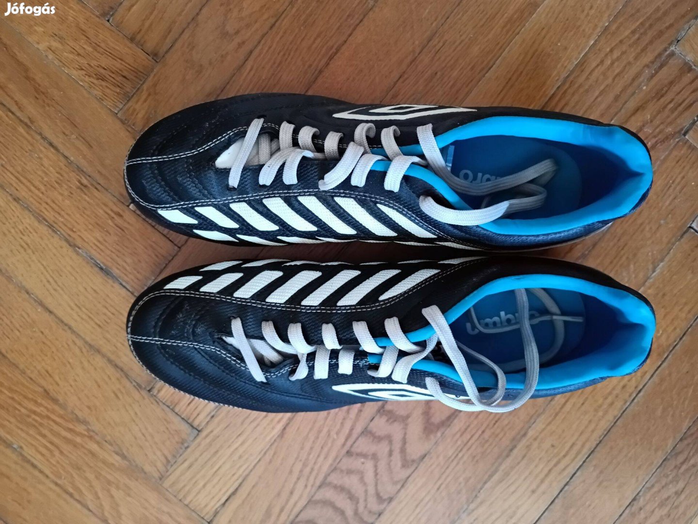 Umbro Focicipő 45-ös