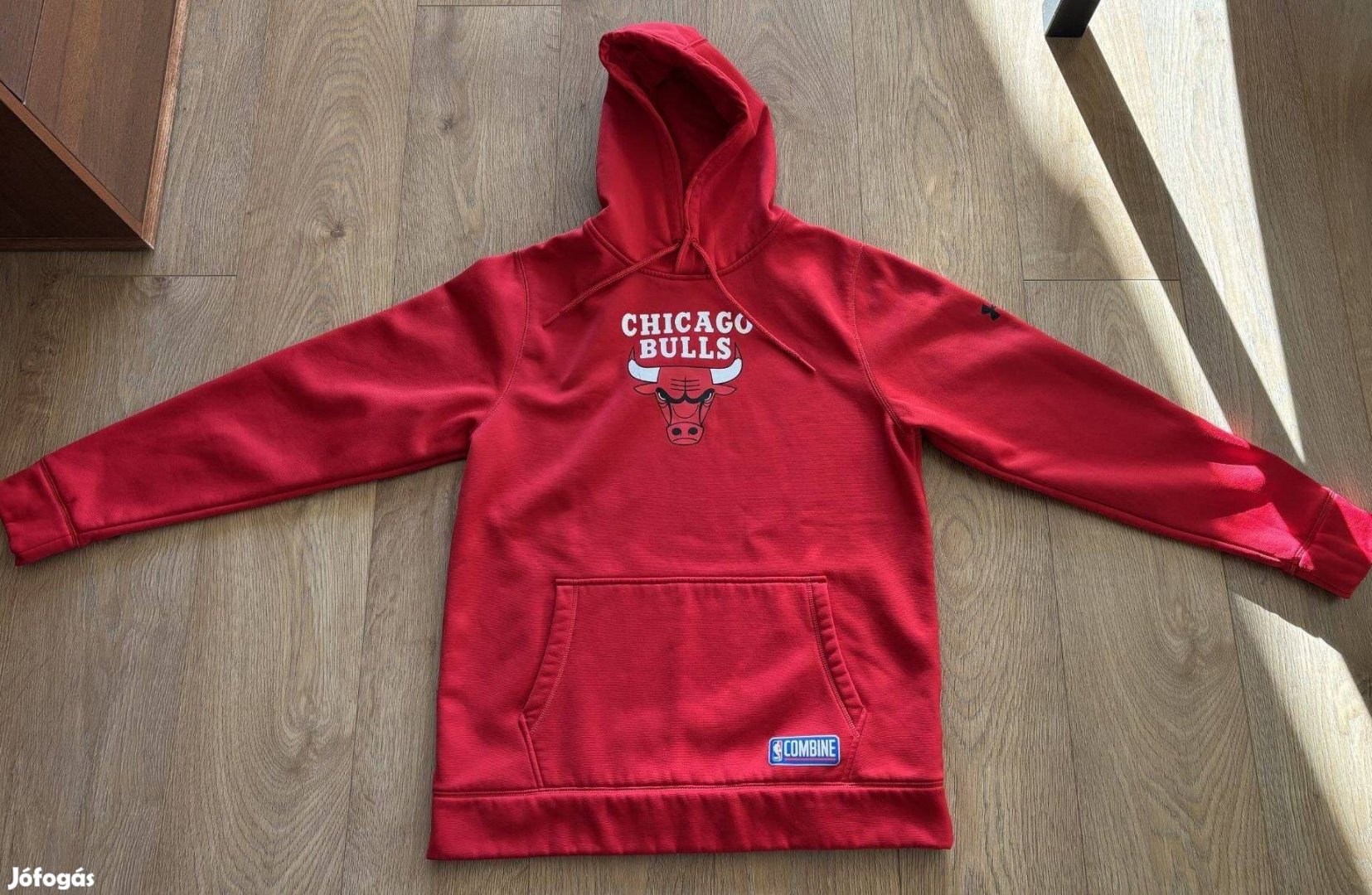 Under Armour "Chicago Bulls" - Coldgear pulóver - M-es