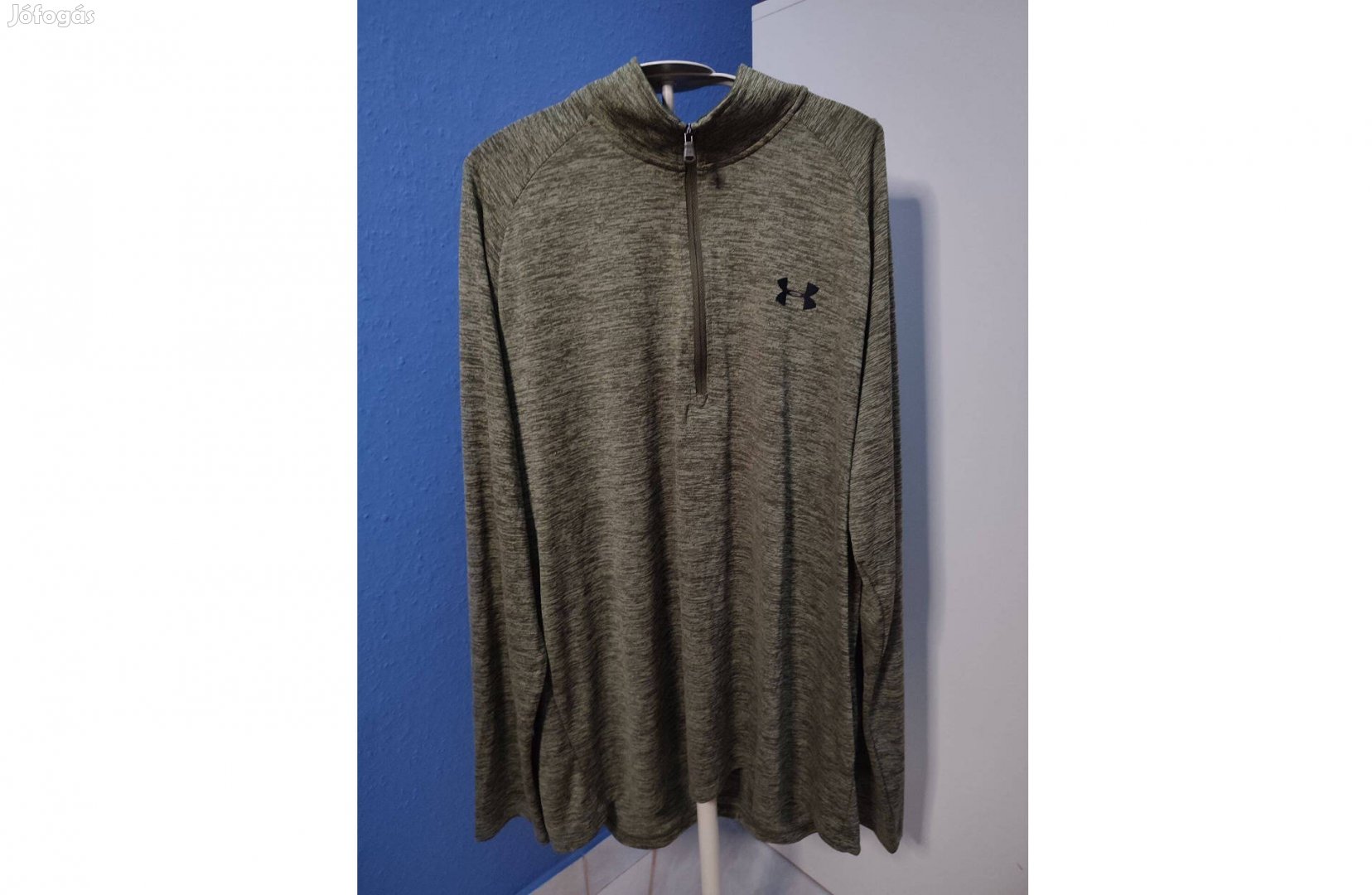 Under Armour cipzáras nyakú sötétzöld hosszú ujjú felső (L)