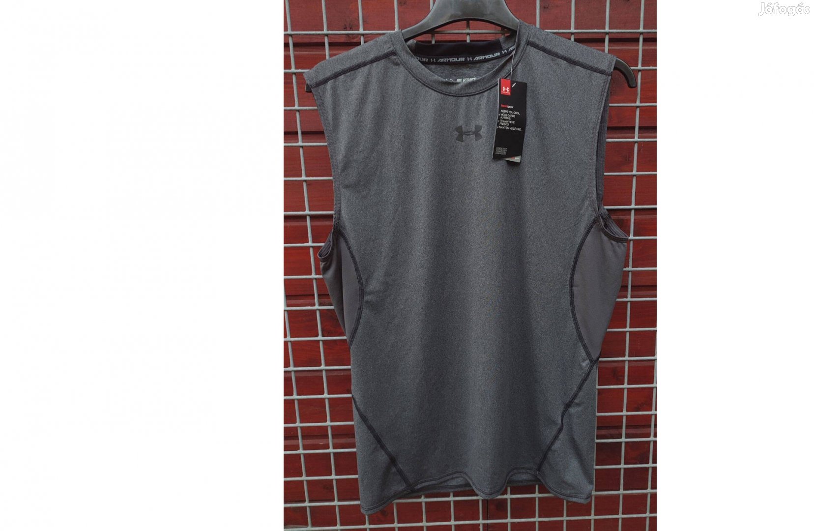 Under Armour eredeti, új, címkés ujjatlan (2XL)