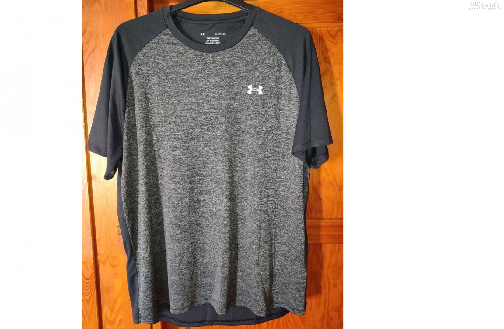 Under Armour eredeti szürke-fekete póló XL (74.)