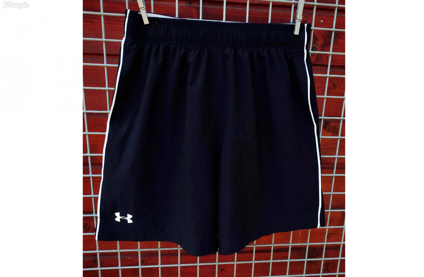 Under Armour fekete rövid nadrág (L)