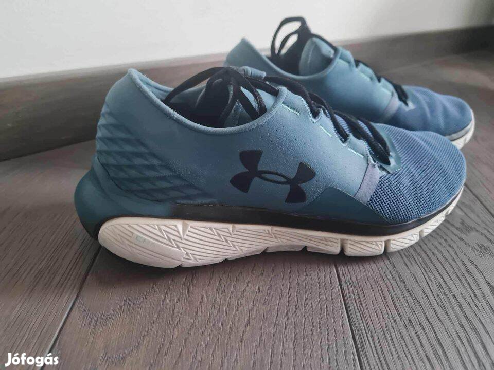 Under Armour férfi cipő