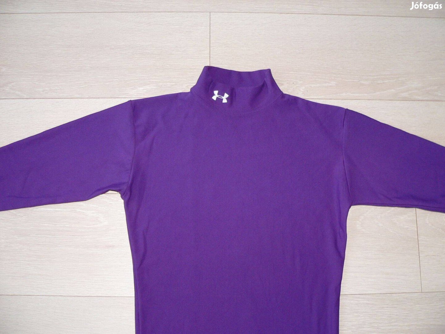 Under Armour hosszú ujjú póló, aláöltöző (M)