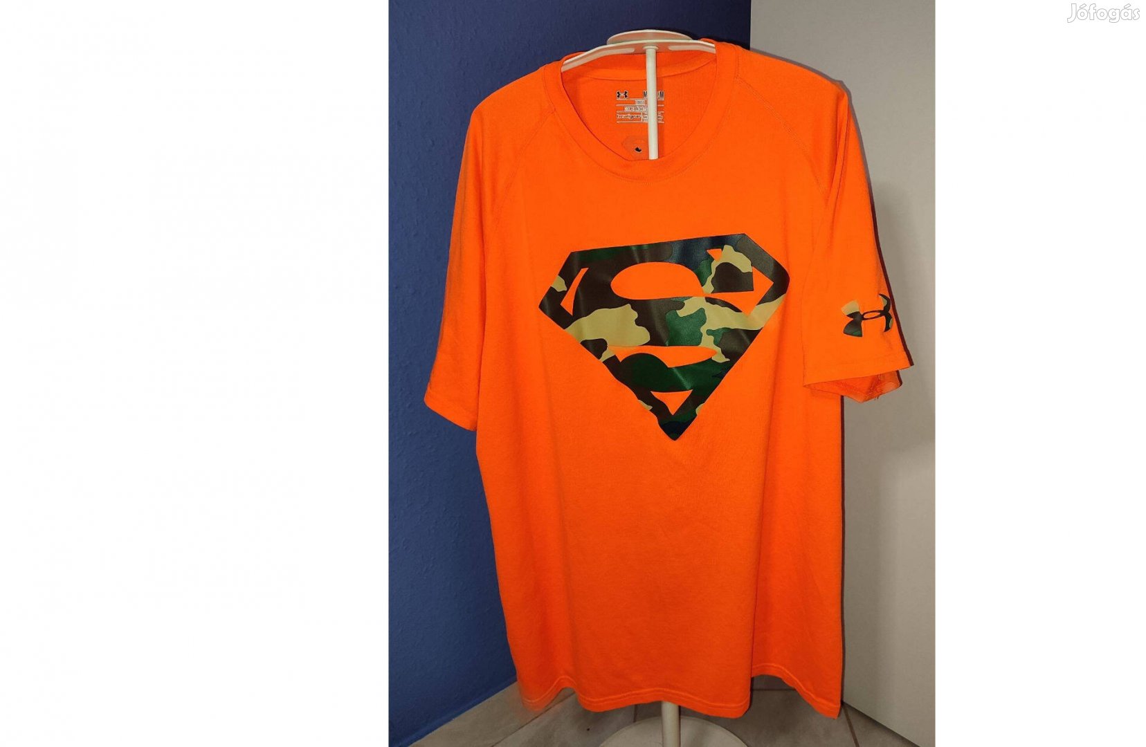 Under Armour narancssárga terepmintás Superman póló