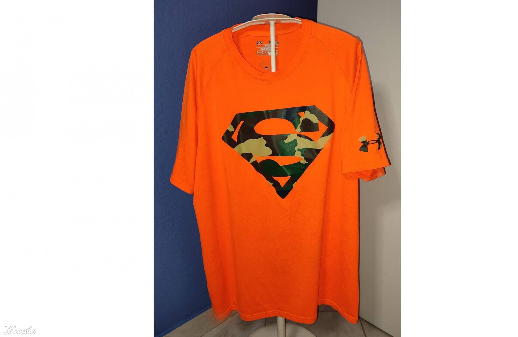 Under Armour narancssárga terepmintás Superman póló (M)