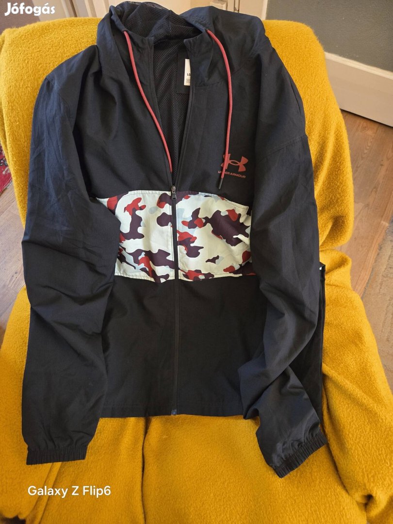 Under Armour széldzseki