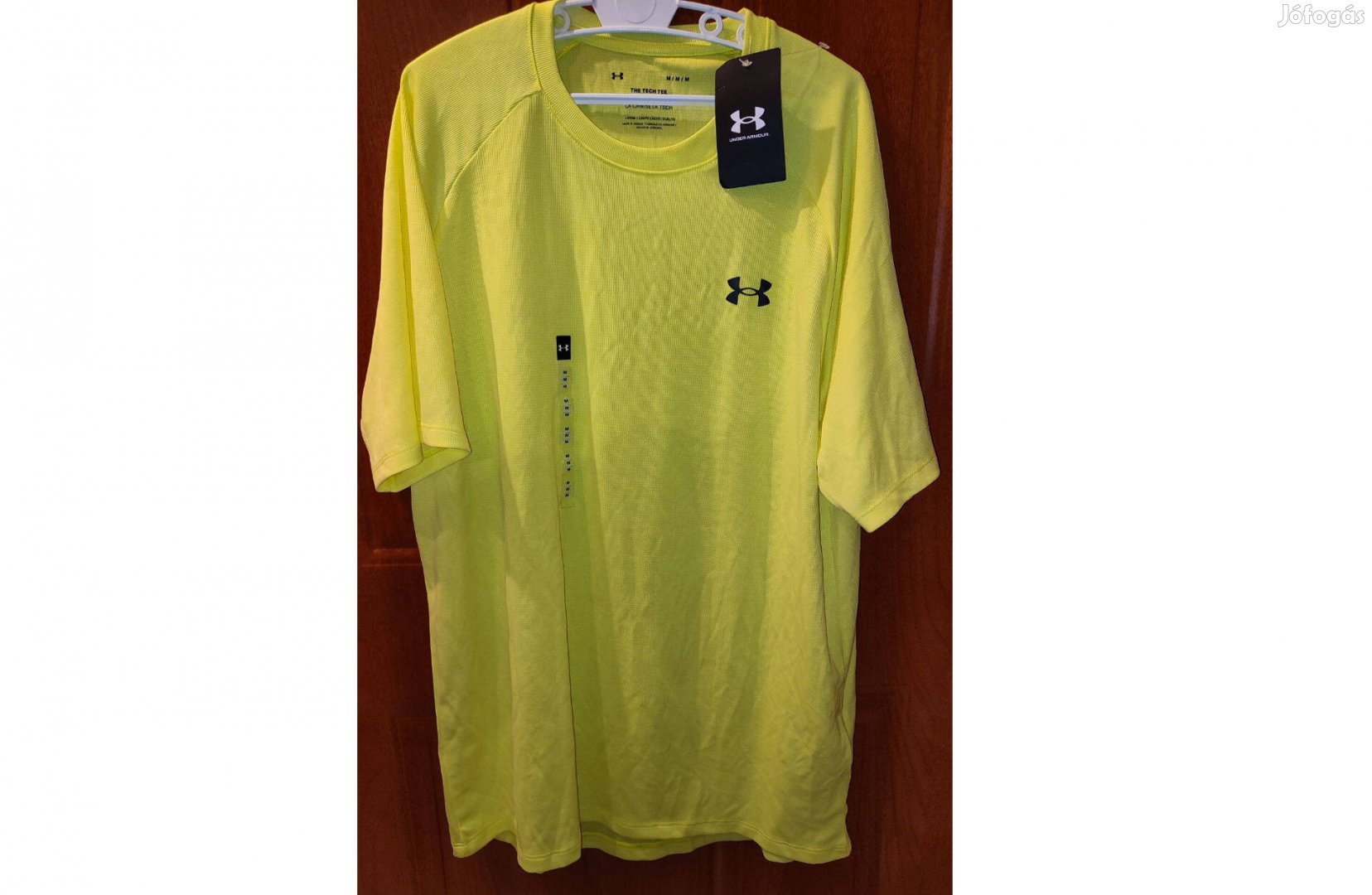 Under Armour új címkés sárga póló (M)