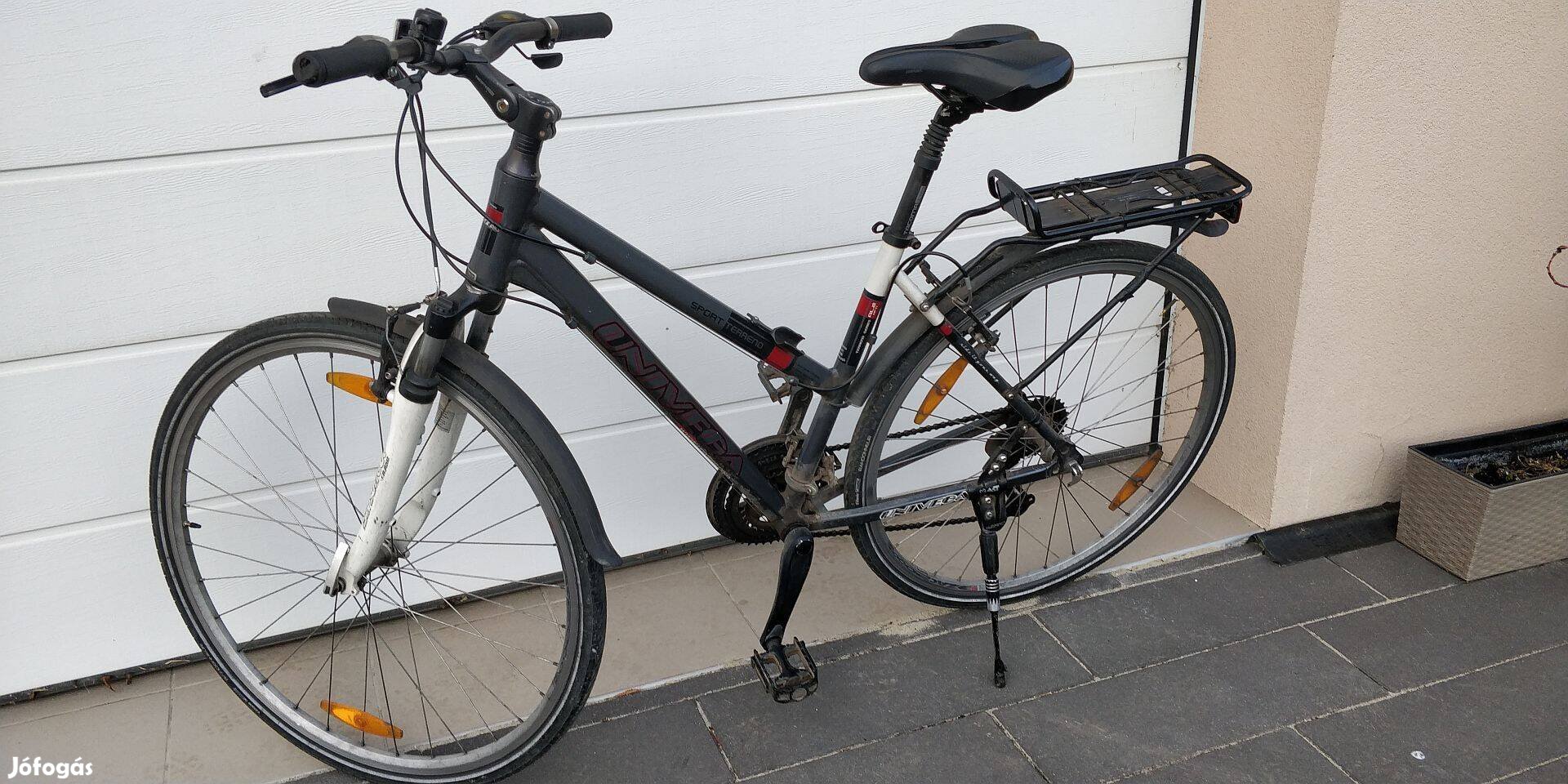 Uni 28-as treccking kerékpár eladó, Unilever Terreno Al2