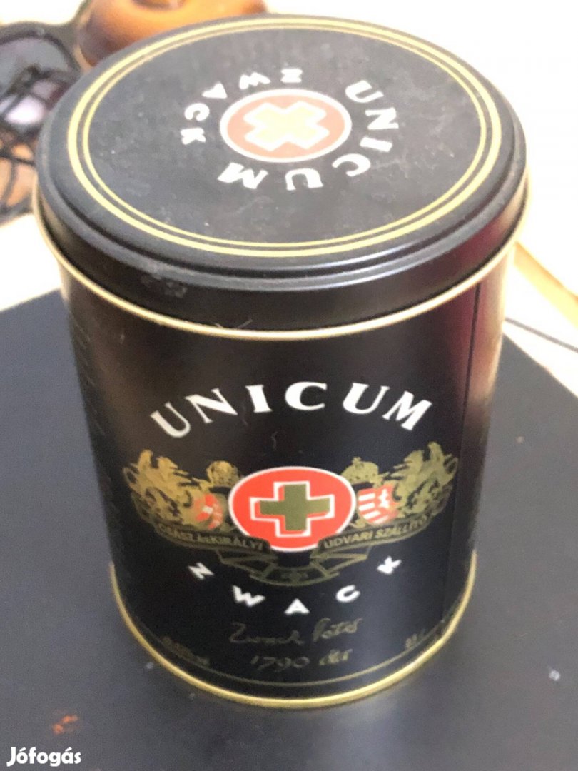 Unicum doboz