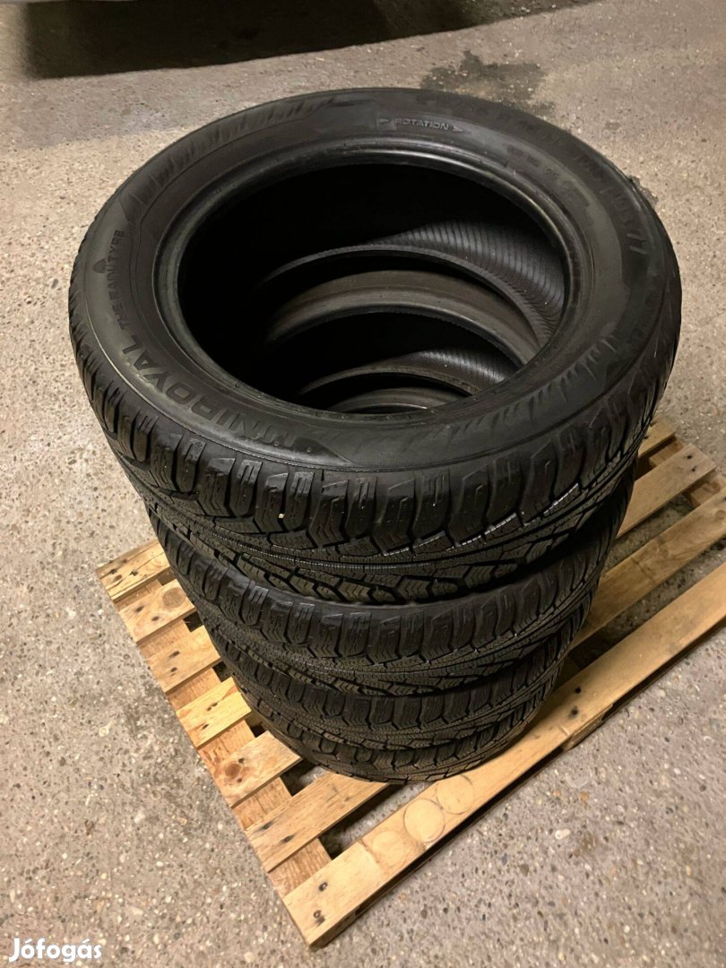 Uniroyal 215/55R16H téligumi szett