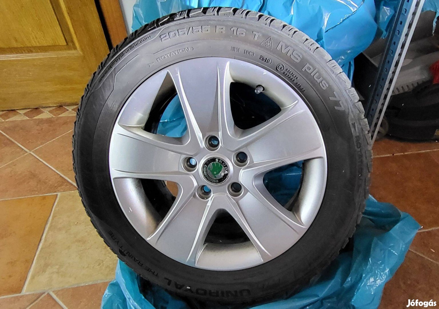 Uniroyal téli gumi 205/55 R16 alufelnivel