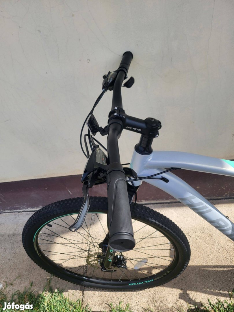 Univega 28" női trekking kerékpár bicikli tárcsafék agydinamó