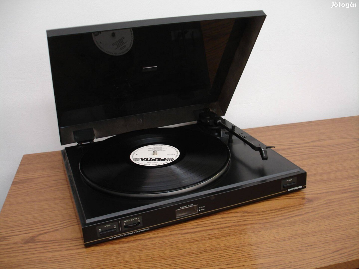 Universum F4682 Stereo Plattensieler semi auto belt drive turntable hi