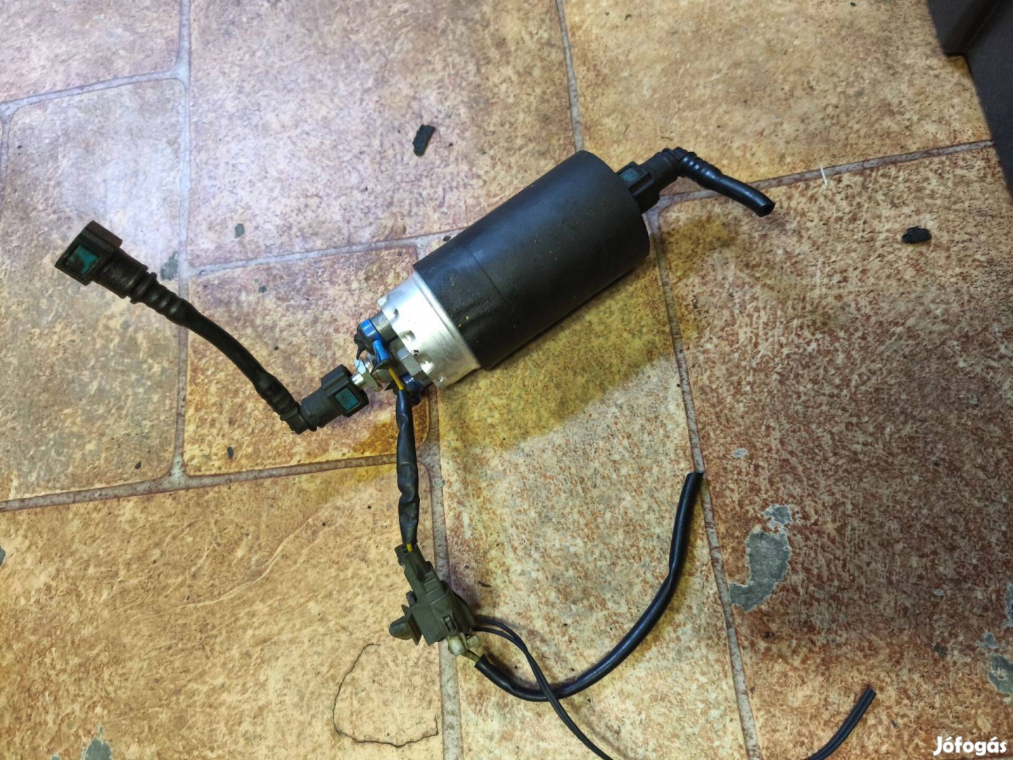 Univerzális külső AC üzemanyag szivattyú üzemanyagszivattyú