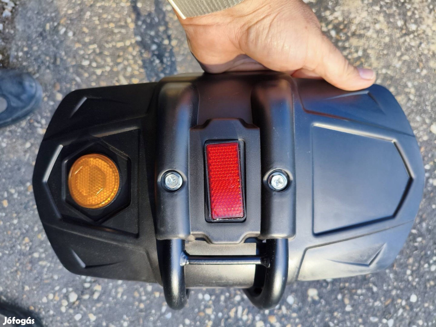 Univerzális motorkerékpár sárvédő