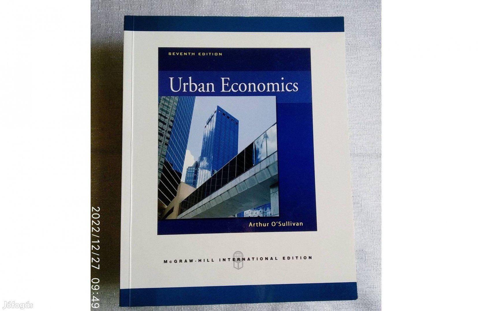 Urban Economics 7th Edition by Arthur O'Sullivan (Author)