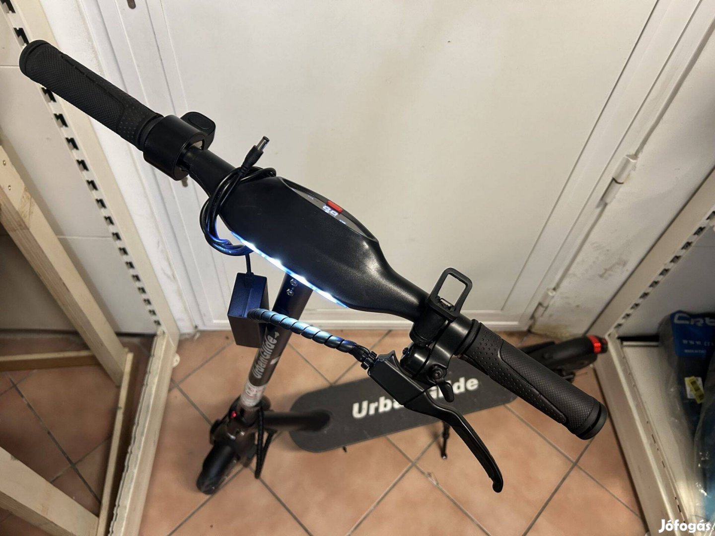 Urban Glide 100 elektromos roller 25 km/h