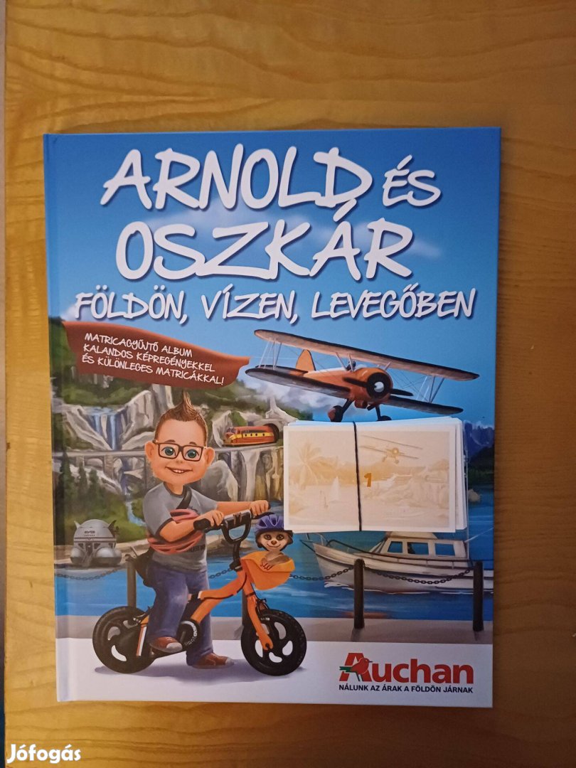 Üres Arnodl és Oszkár matricás albumok