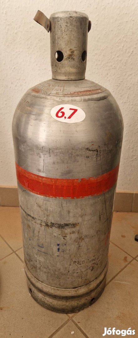 Üres gázpalack