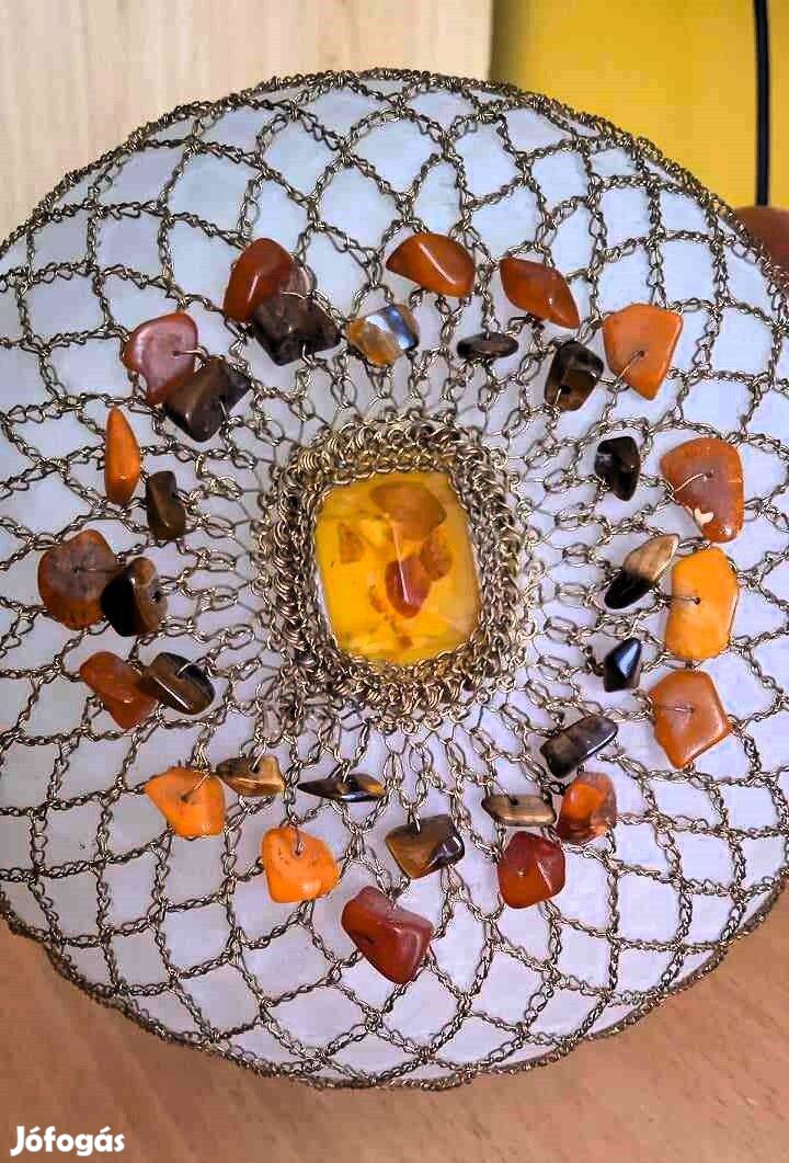 Úri márkájú lámpa, különleges falikar, féldrágakő