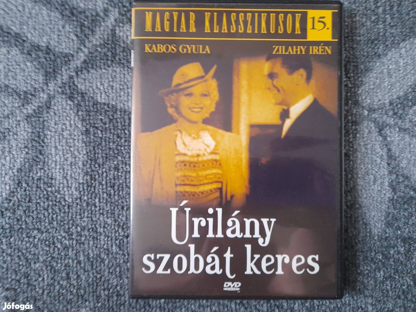 Úrilány szobát keres - Kabos Gyula