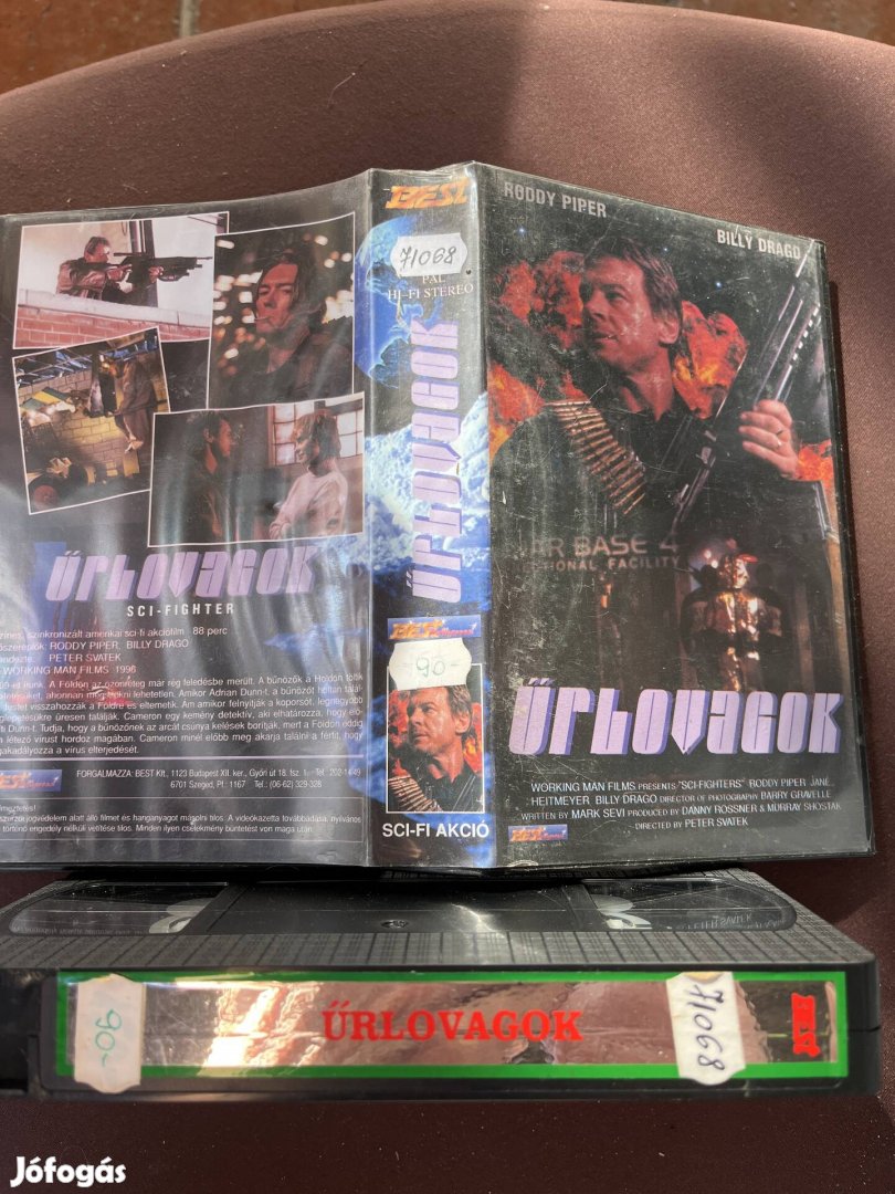 Űrlovagok scifi vhs