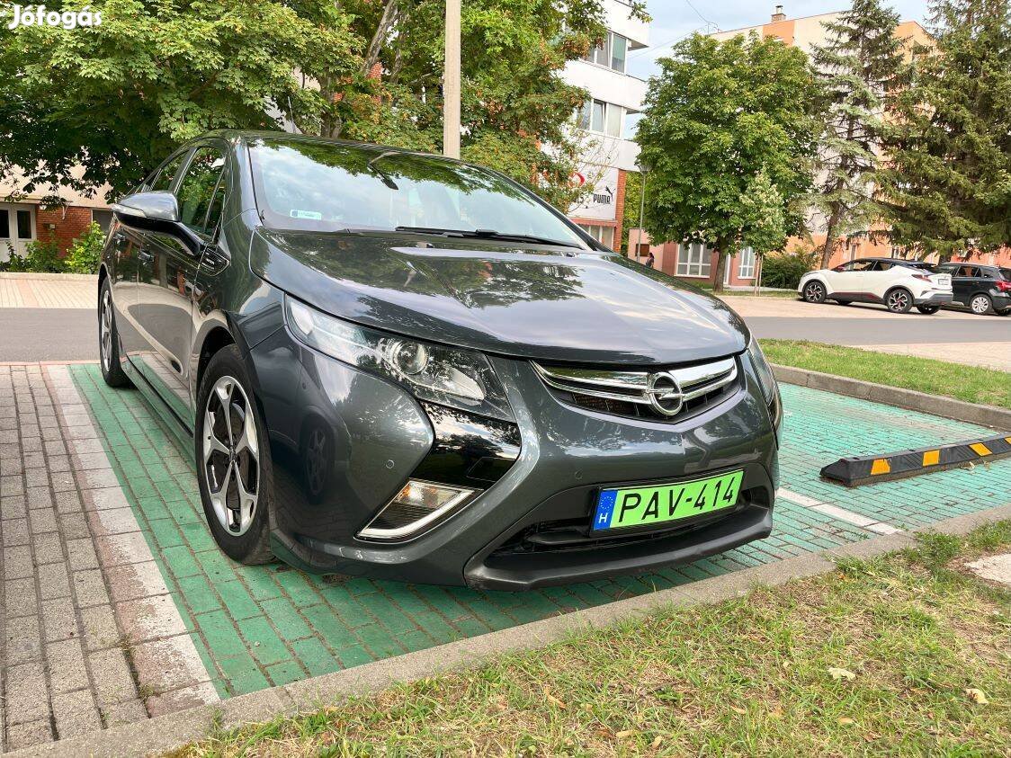 Ürtech a javából: Opel Ampera E-Pioneer (Automata)