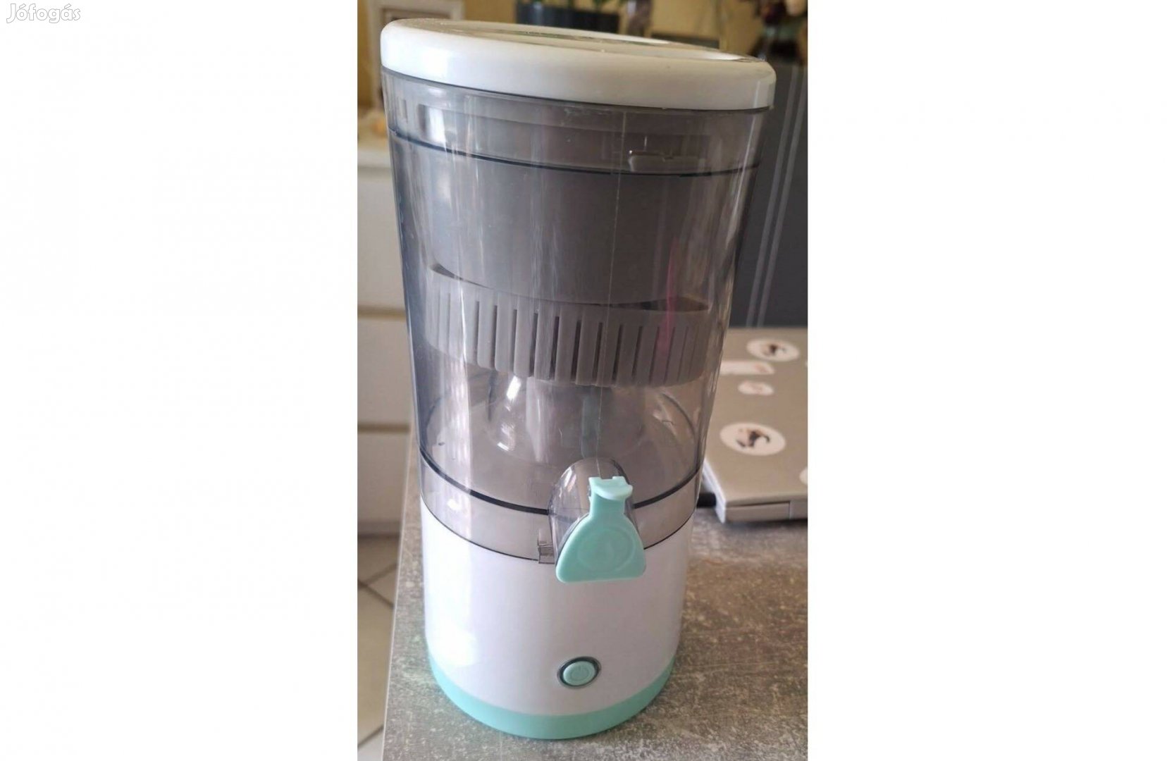 Usb-s hordozható facsarógép