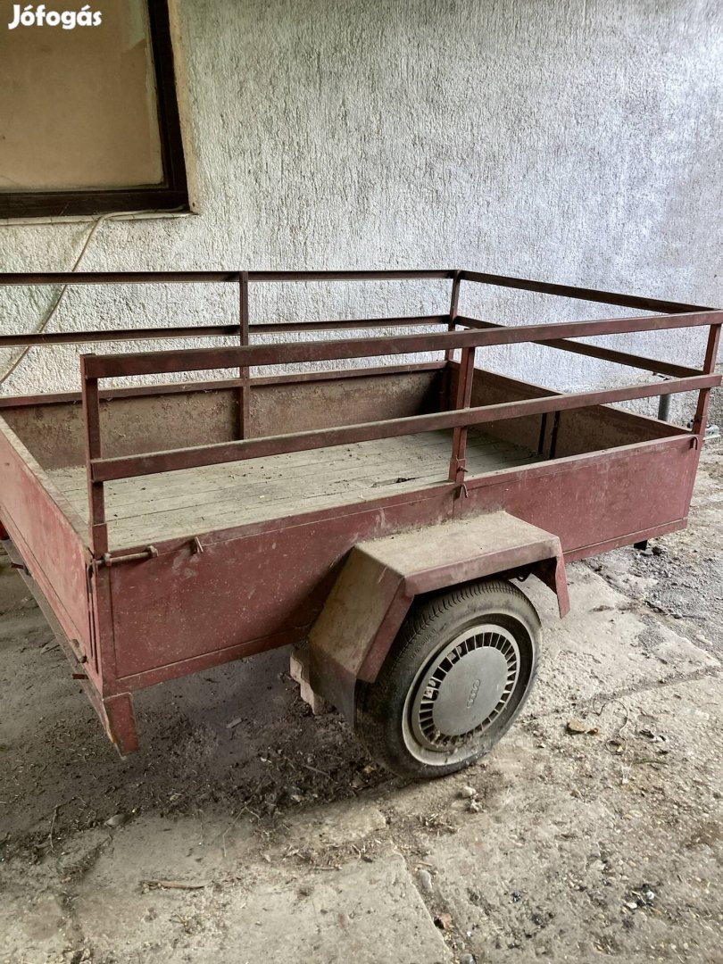 Utánfutó 200 x 130 cm rendszám nélküli 