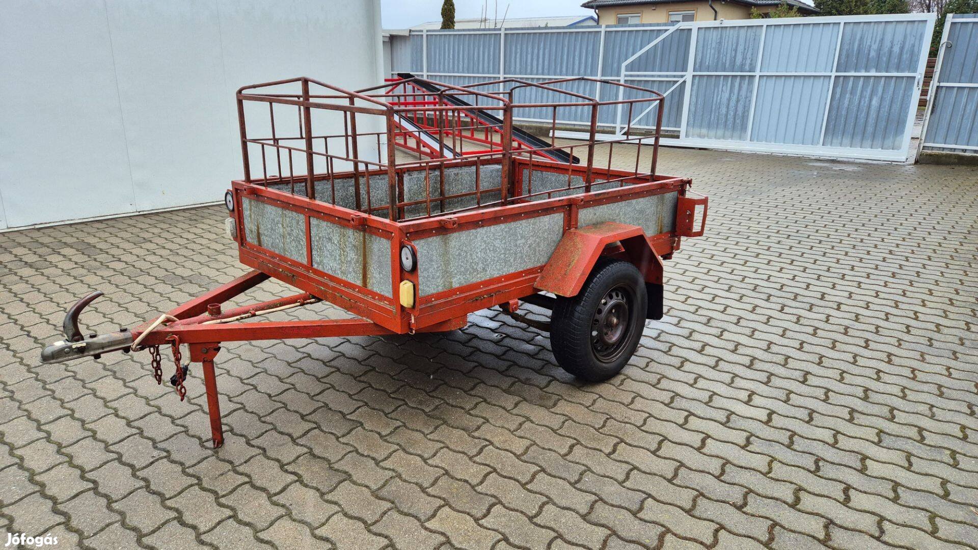 Utánfutó Pótkocsi Okmányok rendszám nélkül