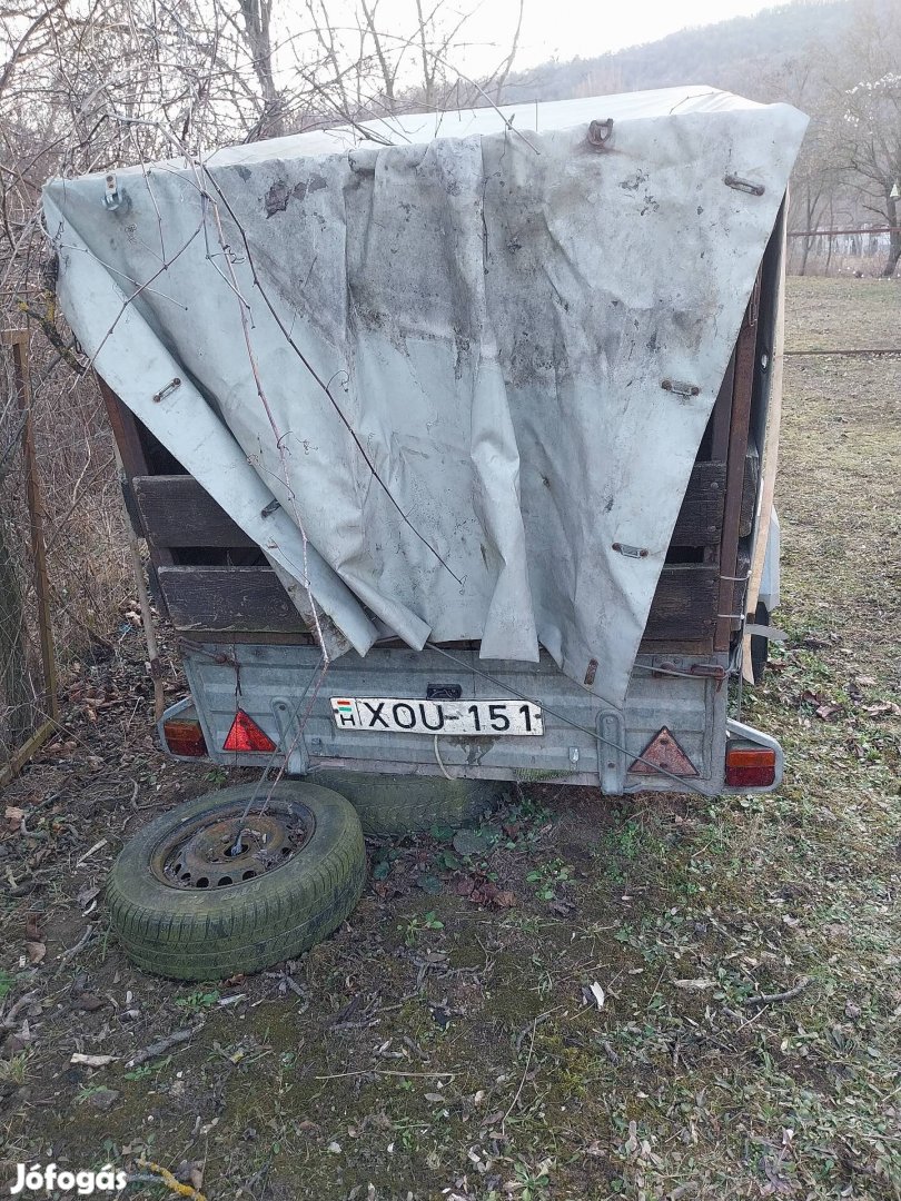 Utánfutó jó állapotú műszaki vizsga előtt