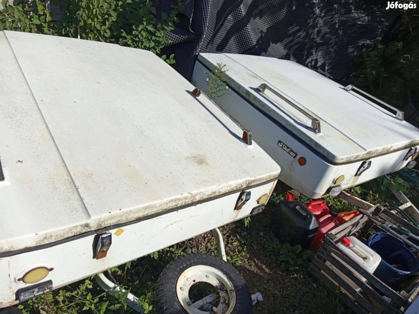 Utánfutó tároló szállító 2db slif sátras