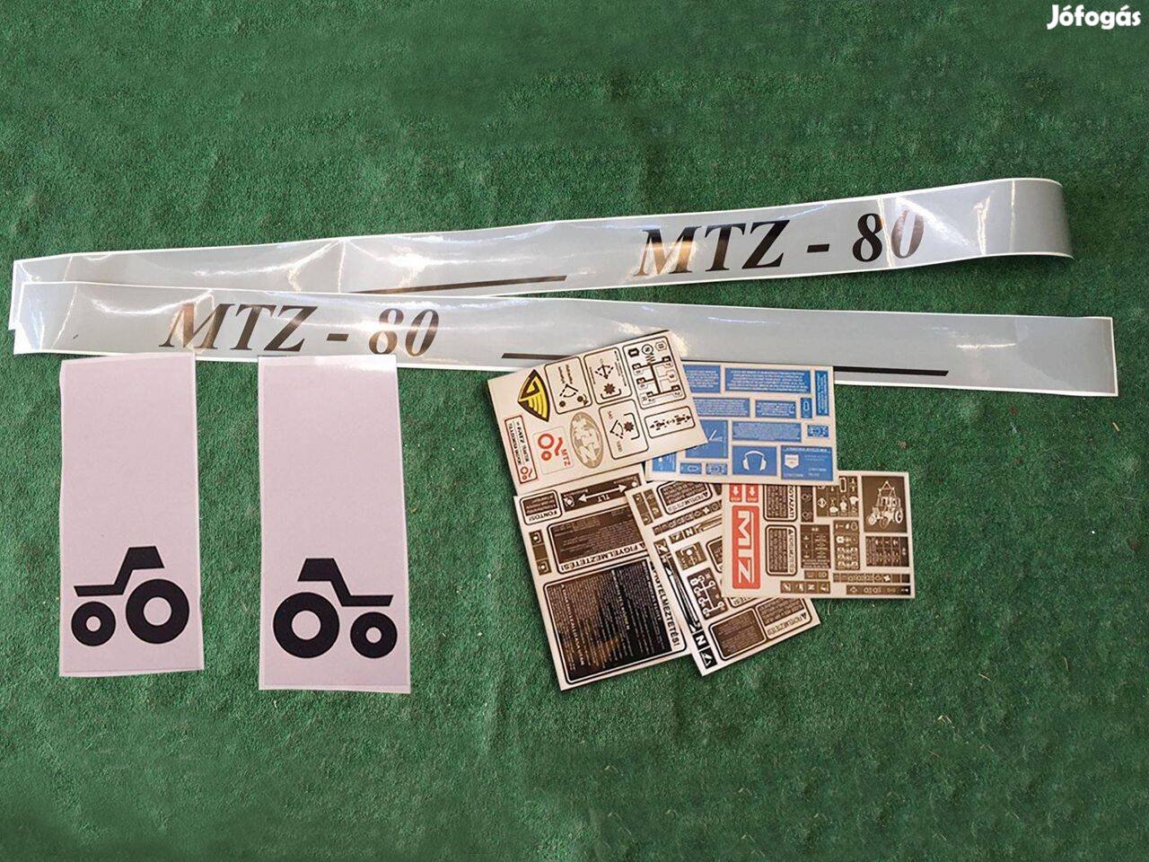 Utángyártott MTZ-80 matricakészlet