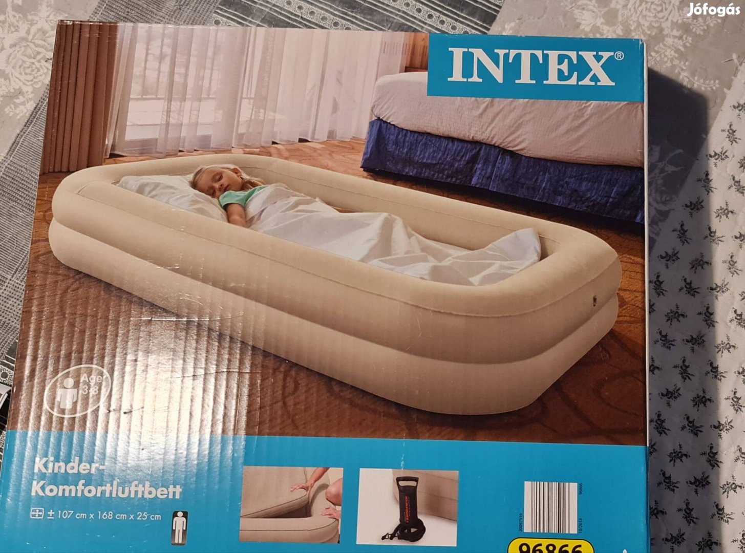 Utazóágy-felfújható