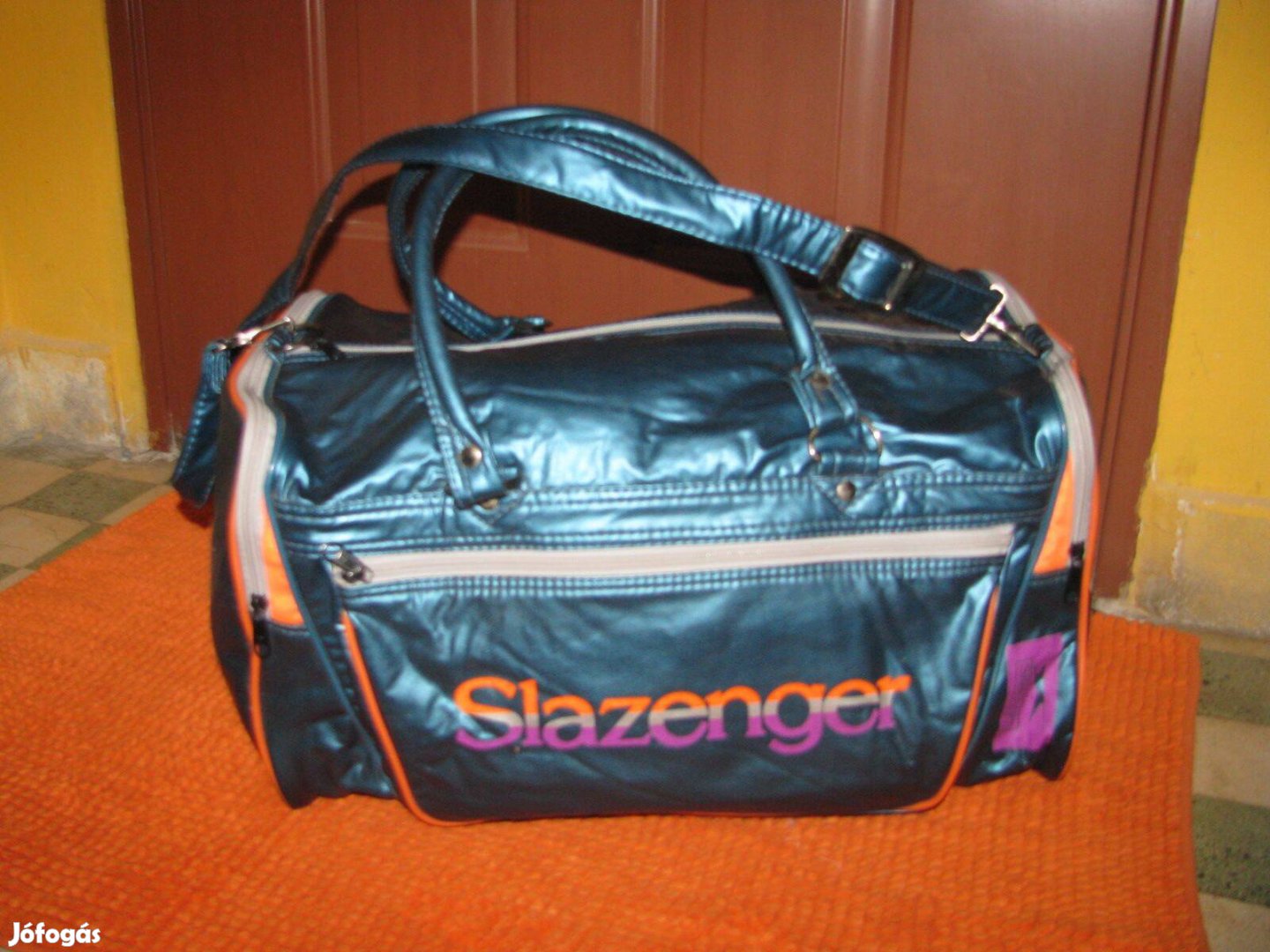 Utazótáska sporttáska Slazenger 50x27x27 2old rek, hibátlan könnyű