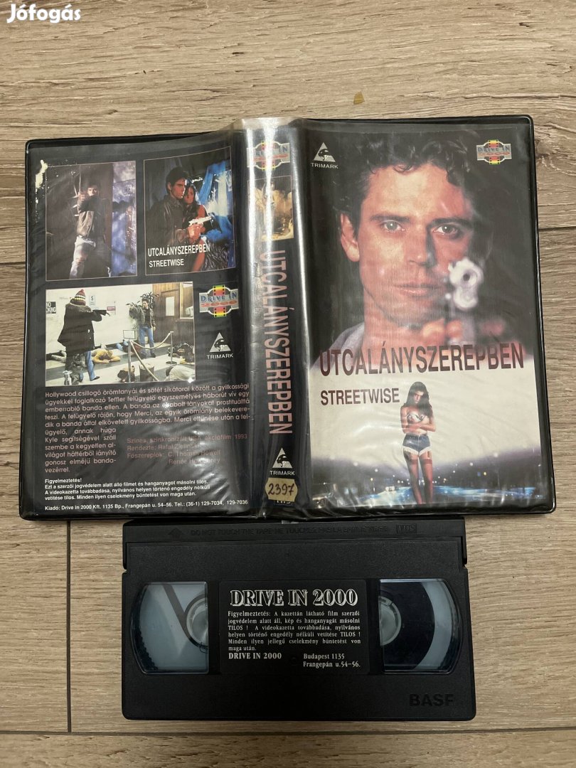 Utcalányszerepben vhs 