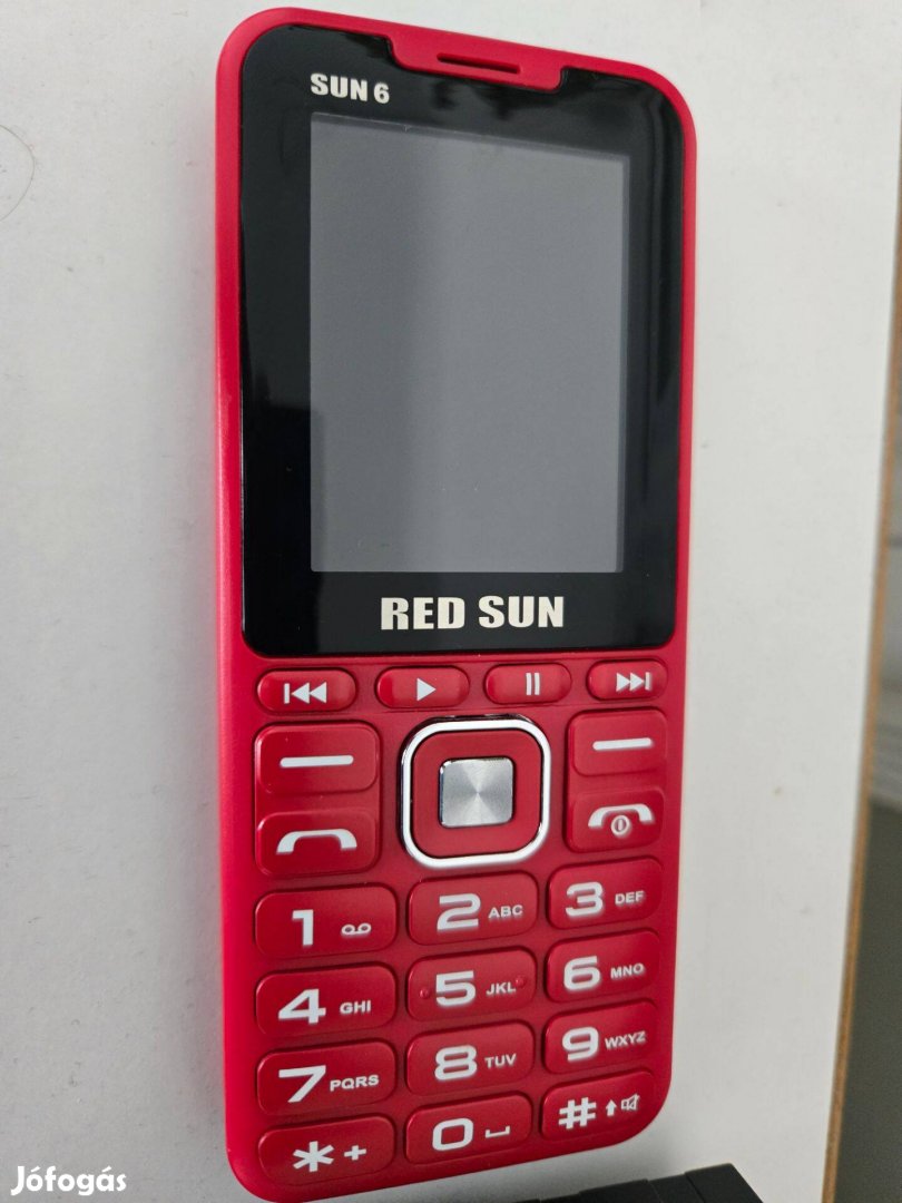 Ütésálló 4 SIM kártyás + micro SD memóri mobil telefon Kártyafüggetlen